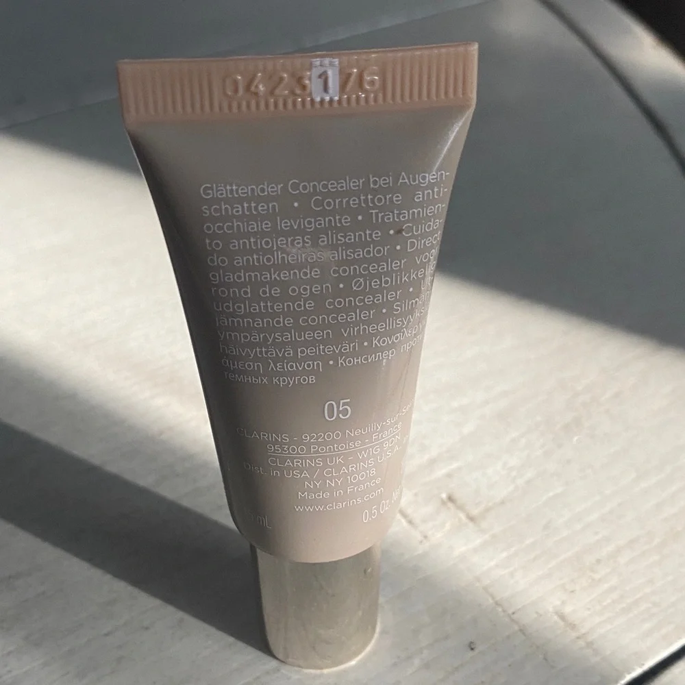 Clarins Beige Instant Concealer